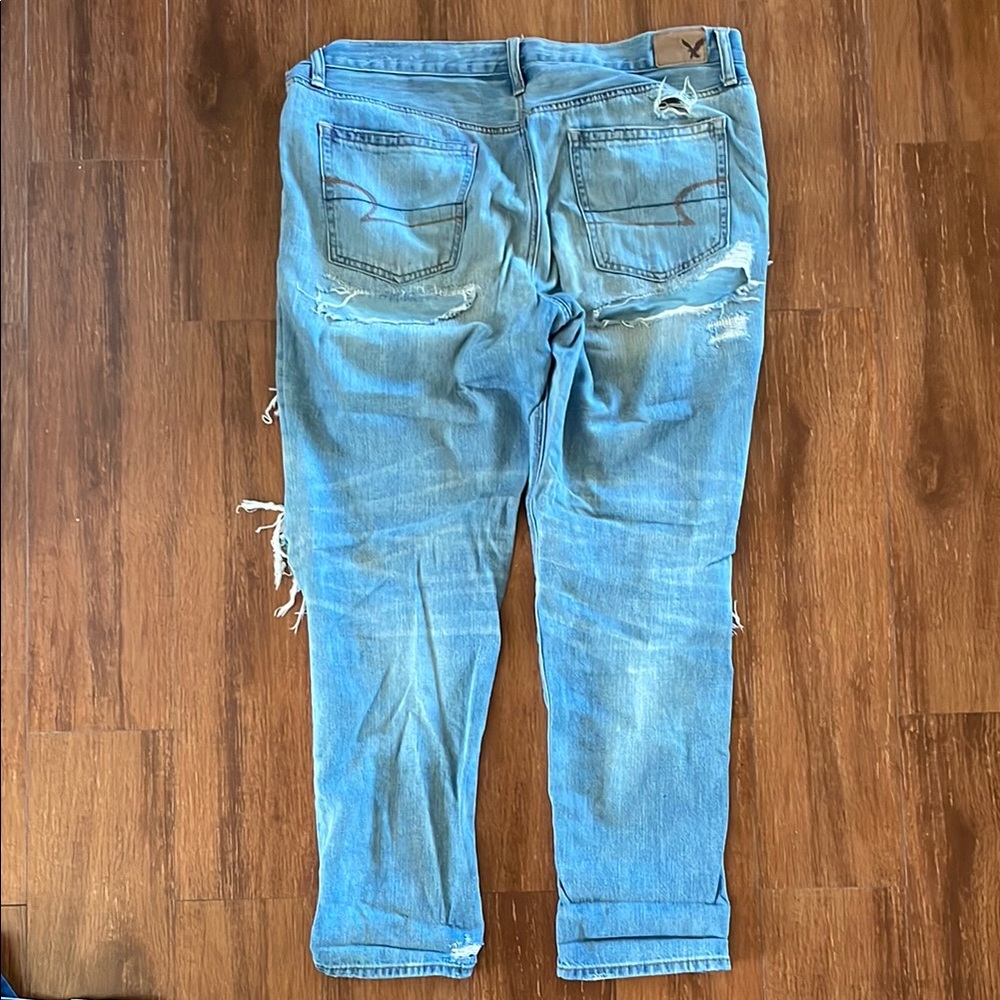 Distressed Blue Jeans - Picture 5 of 6